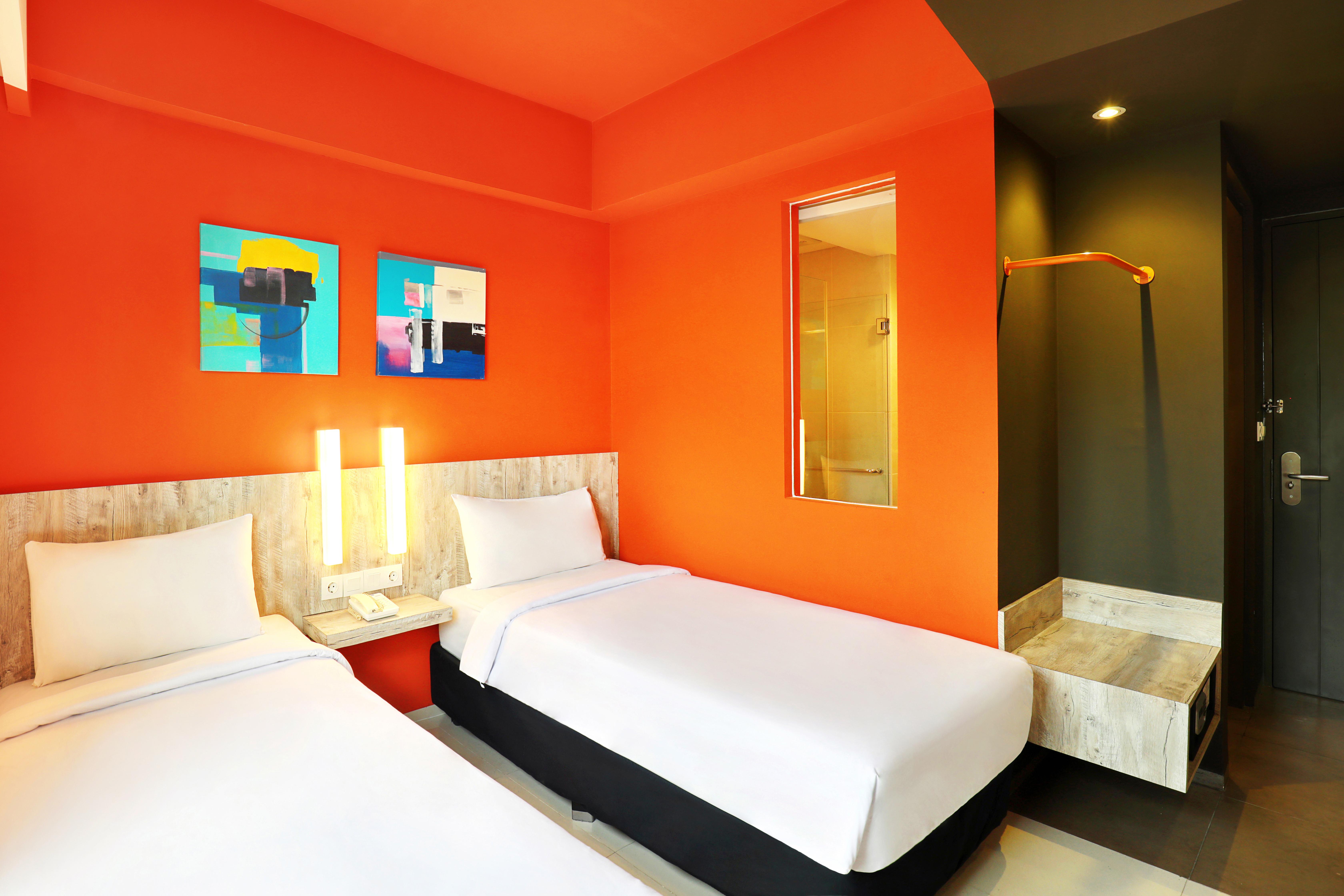 Primera Hotel Seminyak Exterior photo
